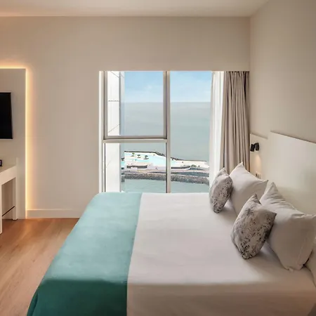 阿瑞斯弗格兰酒店及水疗中心 阿雷西费